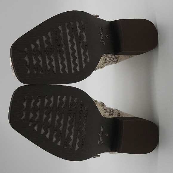 1072- Zodiac Adele Birch Snake Vegan Ankle Boots Size 6 M NWT - Picture 7 of 11